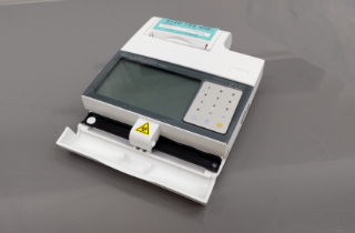 小型尿分析装置 ポケットケムUA PU-4010